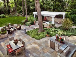 Designing Private Retreats: Outdoor Oasis Ideas for Tranquility