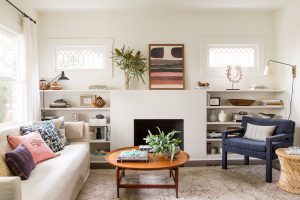 Reflect Your Style with Personal and Meaningful Decor: Living Room Decor Ideas